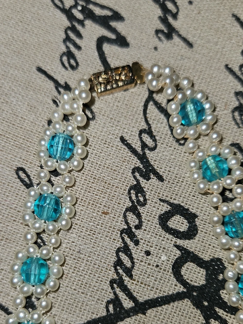 Turquoise and White Beaded Necklace – Elegant Pearl Accent